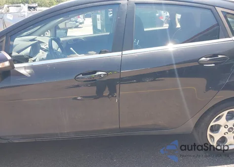 2011 Ford Fiesta Ses z USA, uszkodzony, nr VIN 3FADP4FJXBM202466